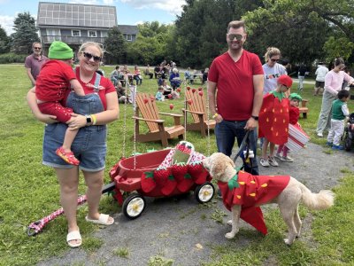 Strawberry Jubilee Fest Parade family with strawberry wagon